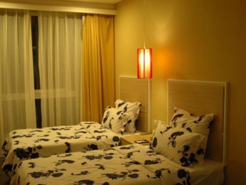 Super 8 Wenzhou Xingrong Hotel Exterior photo