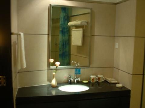 Super 8 Wenzhou Xingrong Hotel Exterior photo
